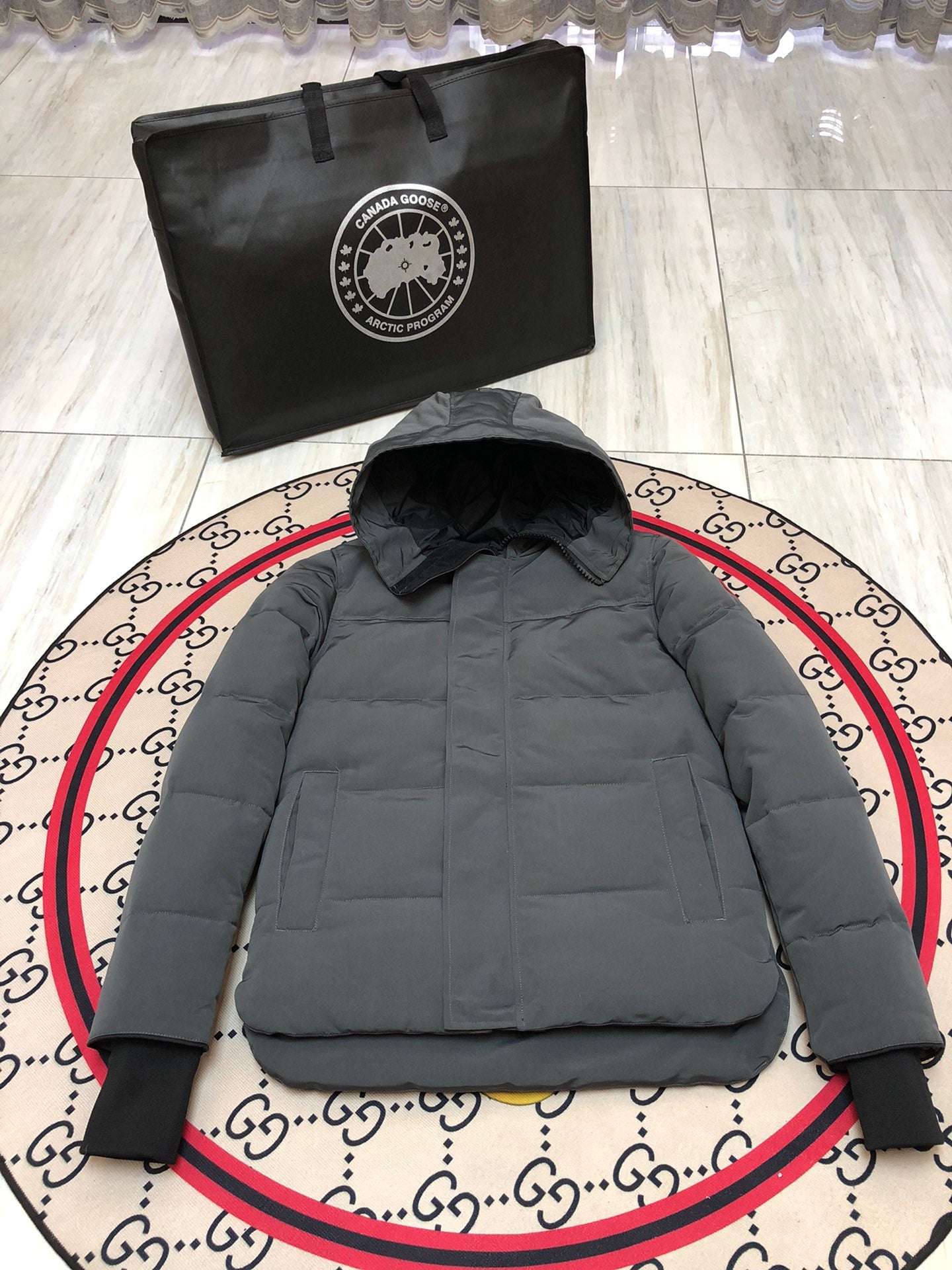 Canada Goose - OG Grise